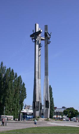 Image - Gdansk Solidarity monument