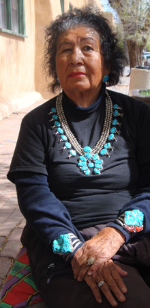Image - indian woman w. jewelry
