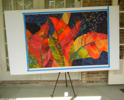 Image - design wall on easel with quilt