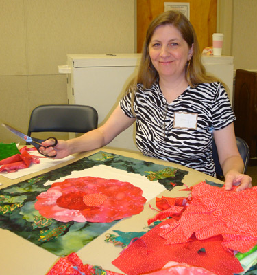 Laney at work in a Design Your Own Nature Quilt class, taught by Ellen Lindner, AdventureQuilter.com