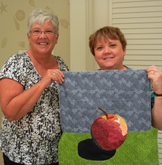 Double Reverse Applique class with Ellen Lindner. AdventureQuilter.com/blog