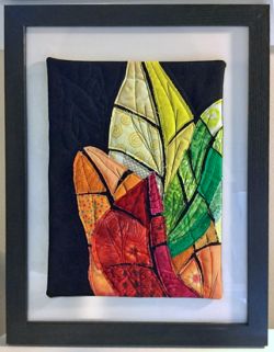 "Love It and Leaf It" student work. Ellen Lindner, AdventureQuilter.com/blog