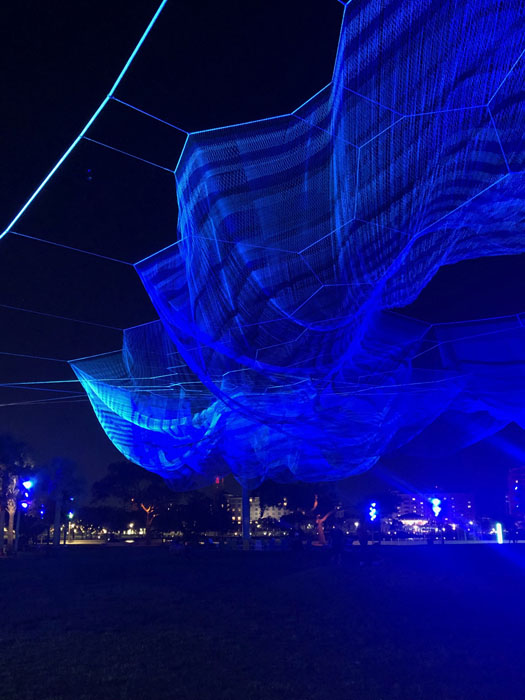 Janet Echelman installation, Bending Arc. Ellen Lindner, AdventureQuilter.com/blog