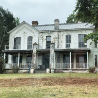 Restoring an Old Home. AdventureQuilter.com/blog